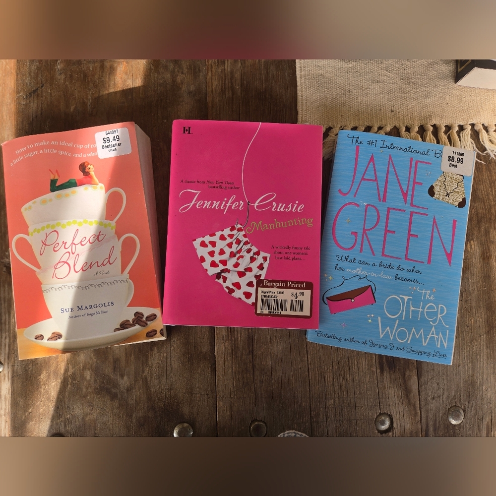💖 3-Book Romance Bundle – Jennifer Crusie, Jane Green & Sue Margolis